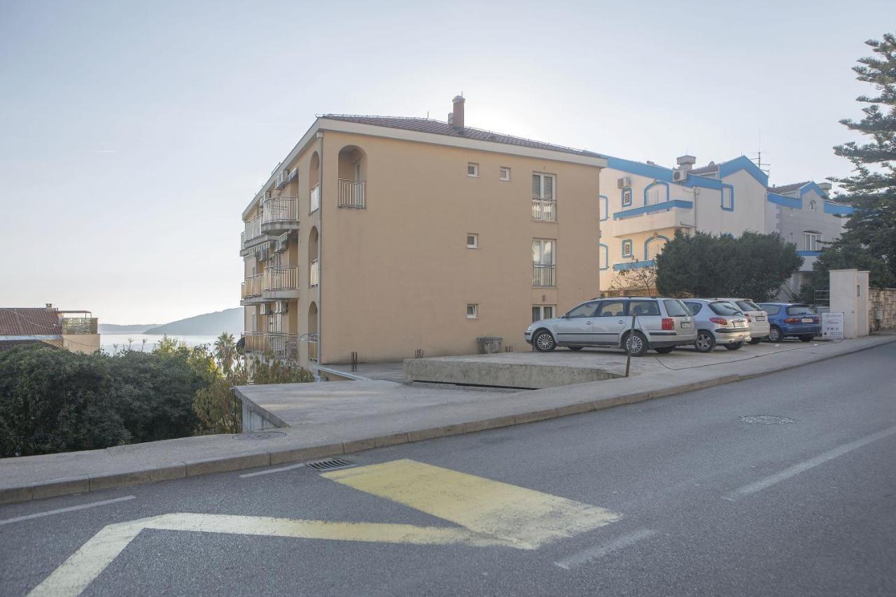 Apartments Lux Milano, Savina,Herceg-Novi Херцег-Нови Экстерьер фото